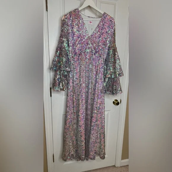 Buddy Love | Colette Long Sleeved Maxi Dress - Flash | Small - Picture 4 of 11